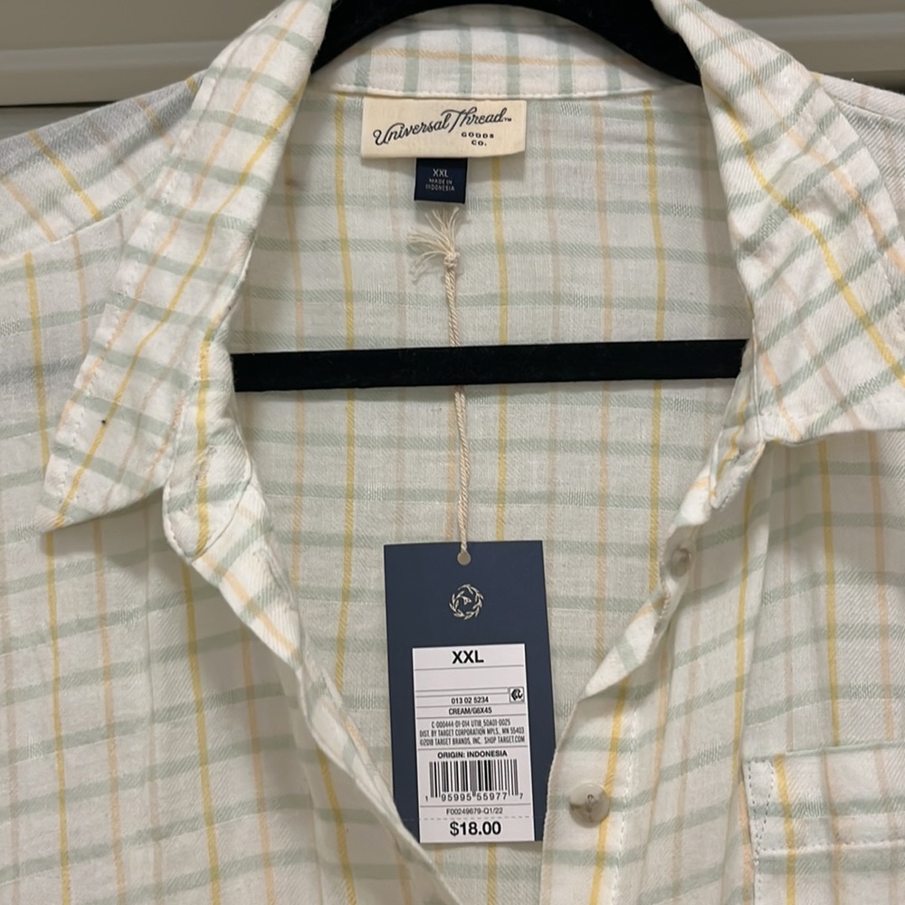Universal Thread Button Down - Picture 2 of 4